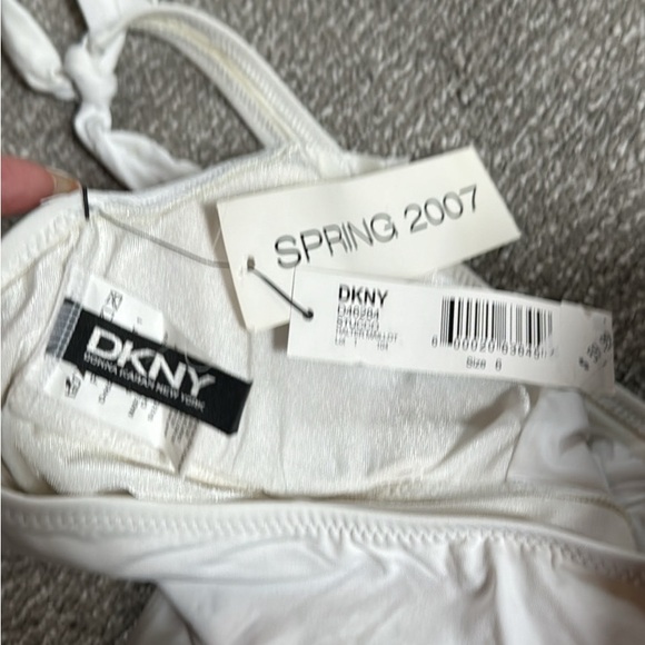 New DKNY white halter bathing suit - Size 6 - Picture 3 of 5